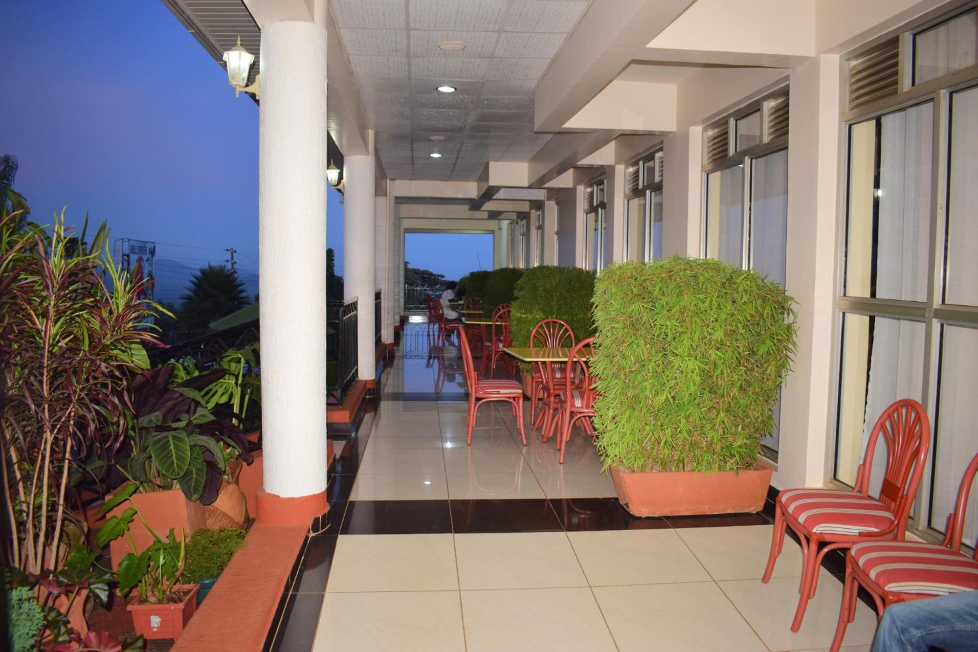 Meru Slopes Hotel Zewnętrze zdjęcie